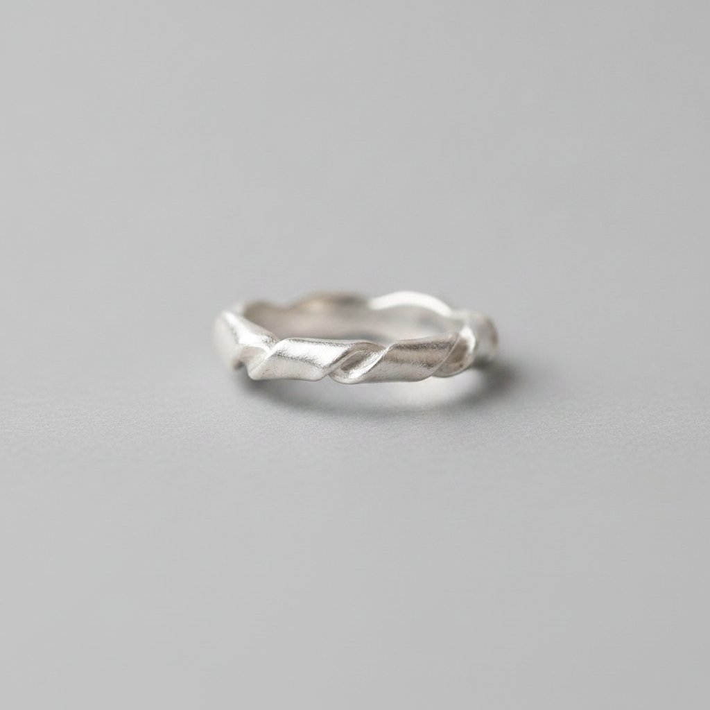 Kira Silver Ring