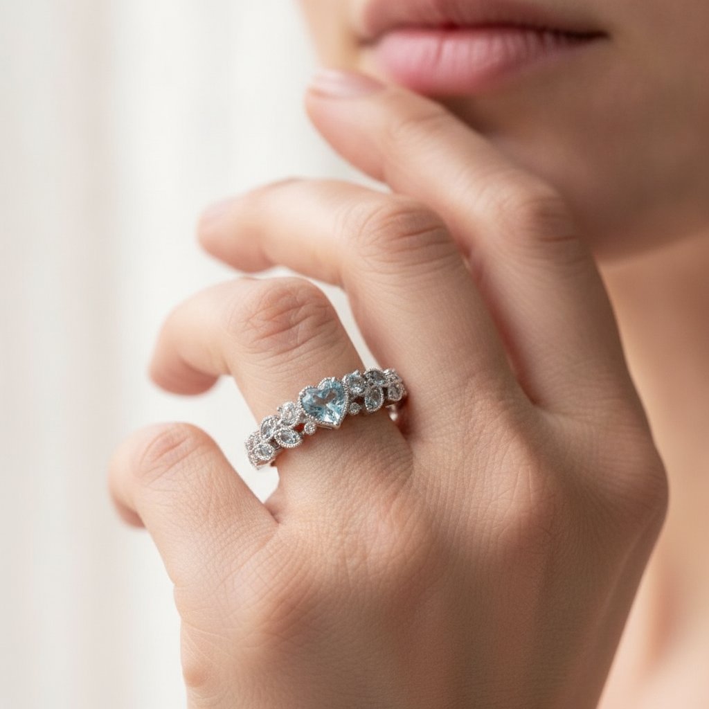 Lune Ring