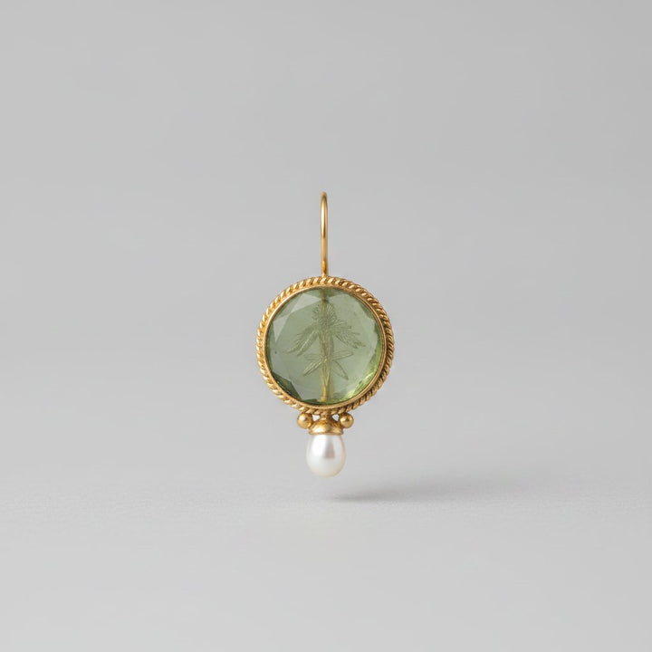 Noor Pearl Earrings