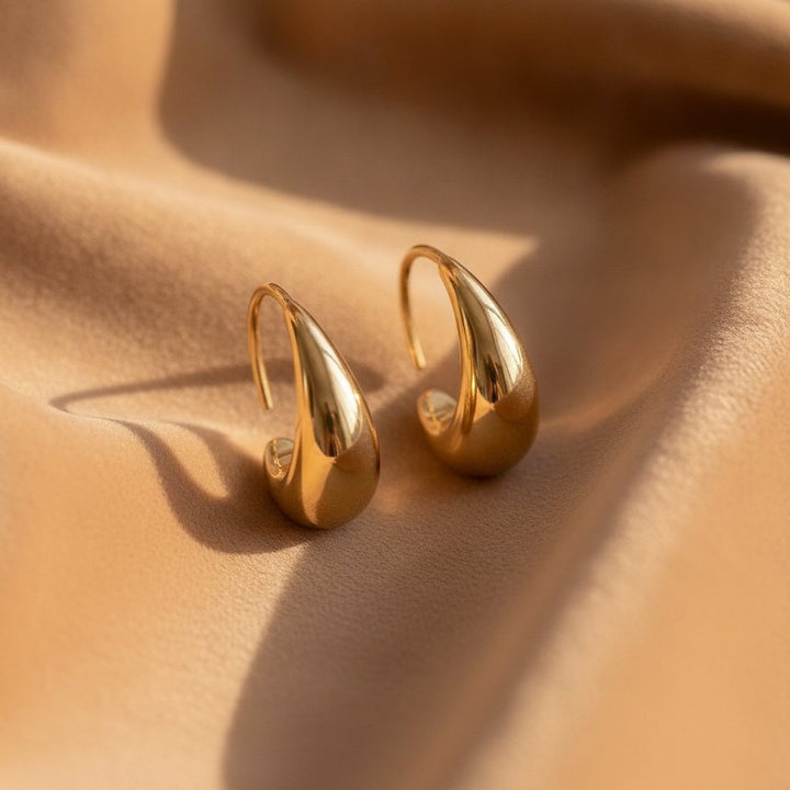 Quilla Gold Earrings