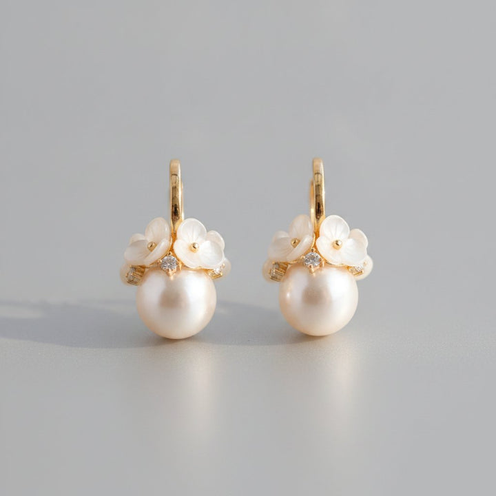 Quilla Pearl Earrings