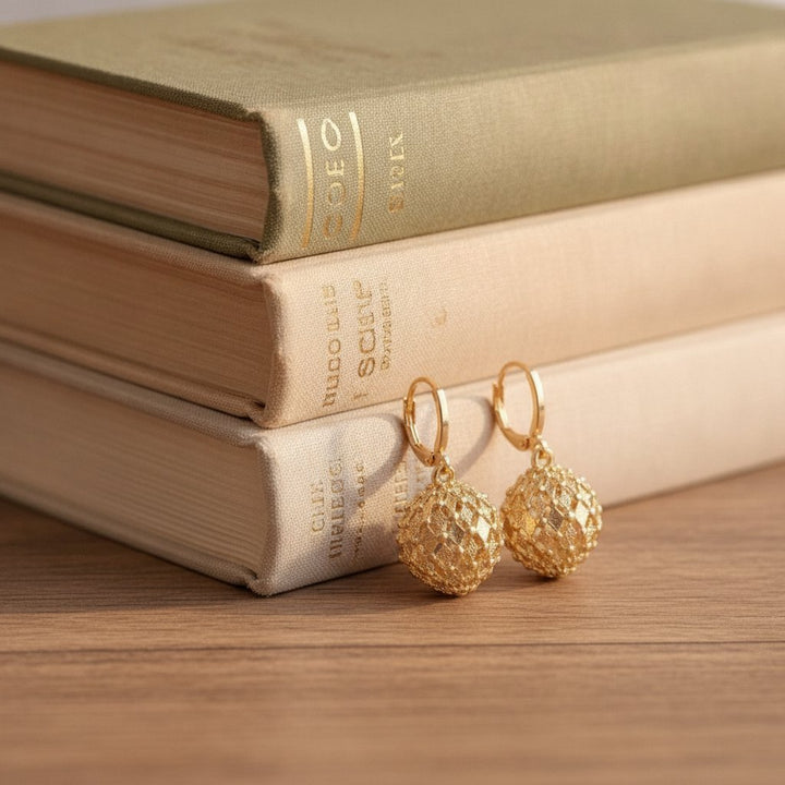 Quilla Gold Earrings