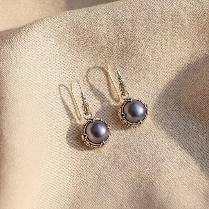 Quilla Pearl Earrings