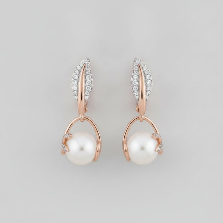 Quilla Pearl Earrings