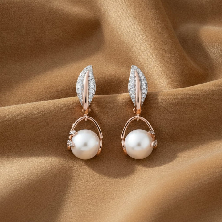Quilla Pearl Earrings