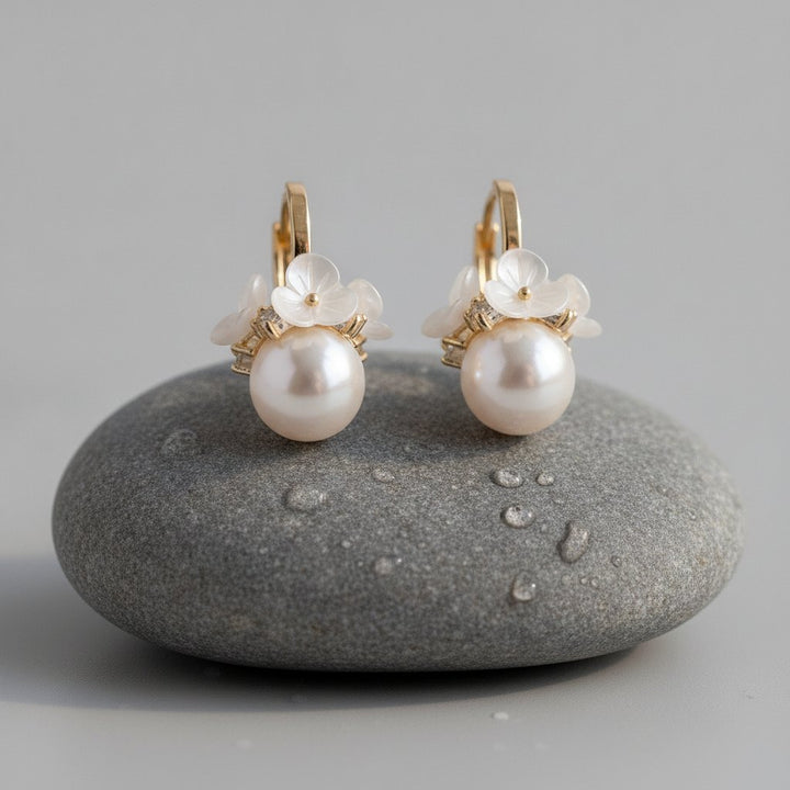 Rhea Pearl Earrings