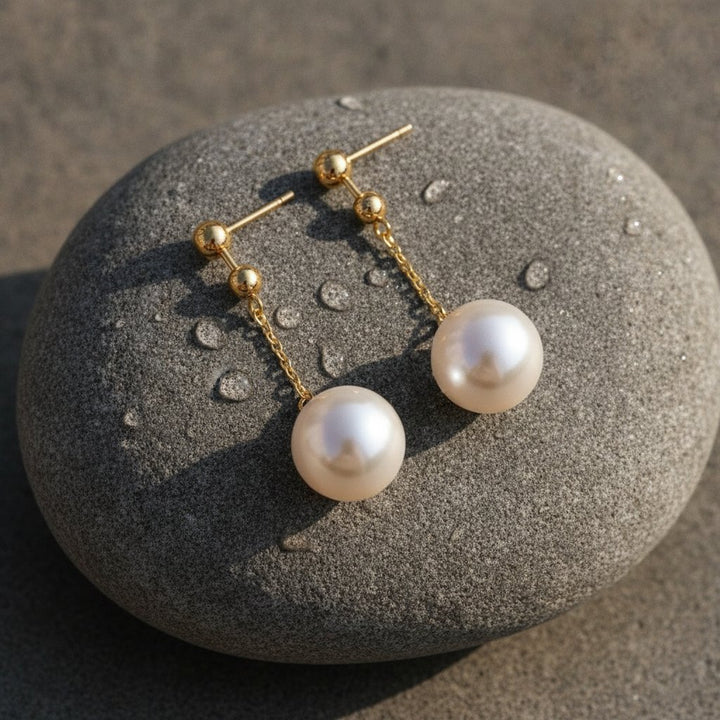 Rhea Pearl Earrings