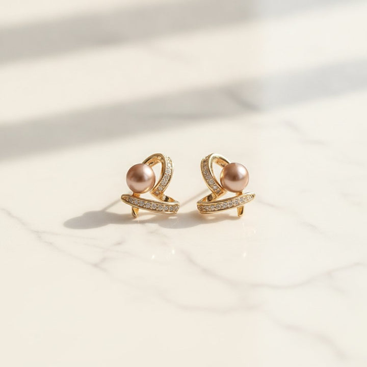 Rhea Pearl Earrings
