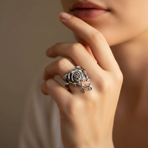 Amara Vintage Ring