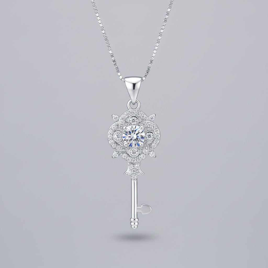 Noor Crystal Pendant Necklace
