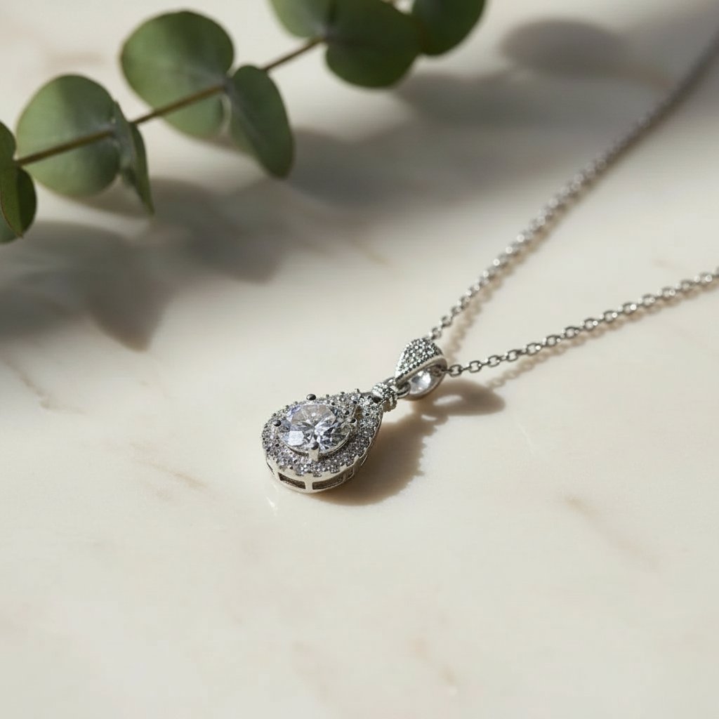 Ambre Silver Pendant Necklace