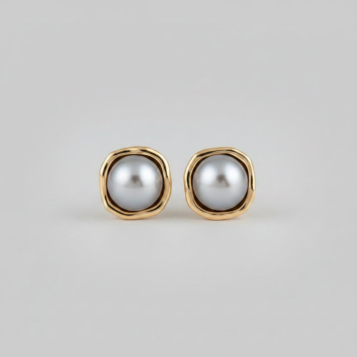 Noor Pearl Earrings