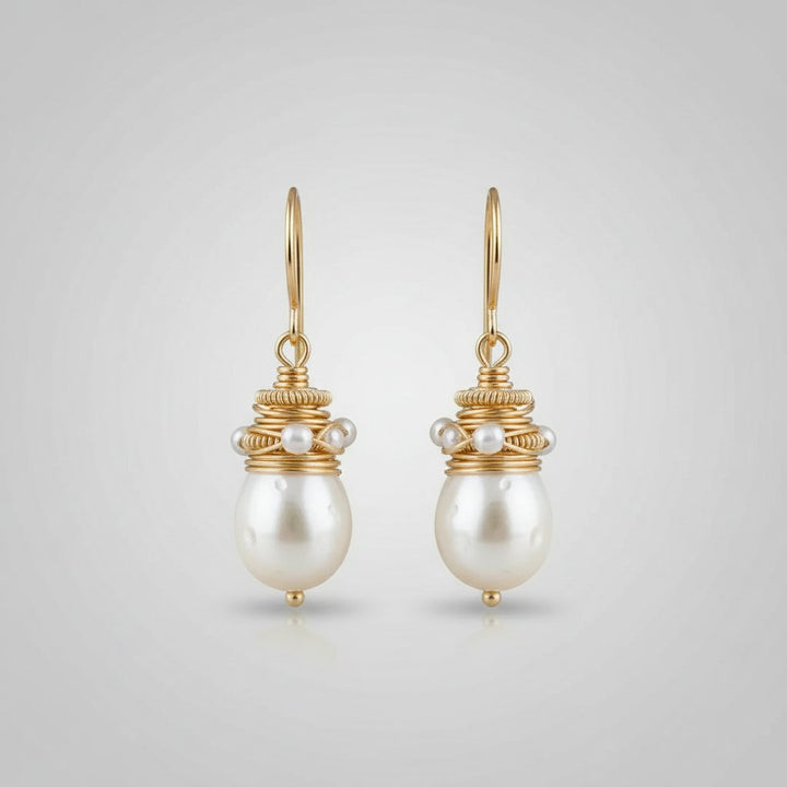 Noor Pearl Earrings