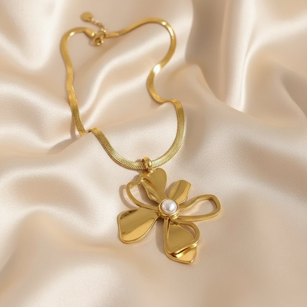 Jolie Pearl Ring