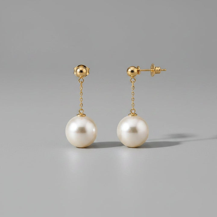 Ninon Pearl Pendant Necklace