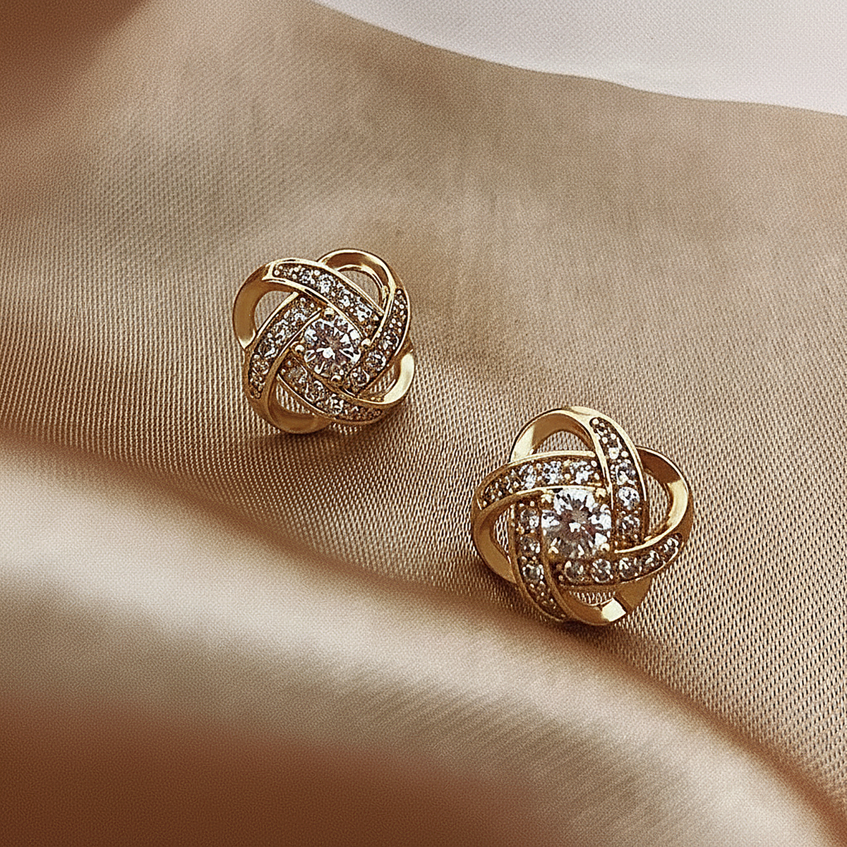 Faye Zirconia Earrings