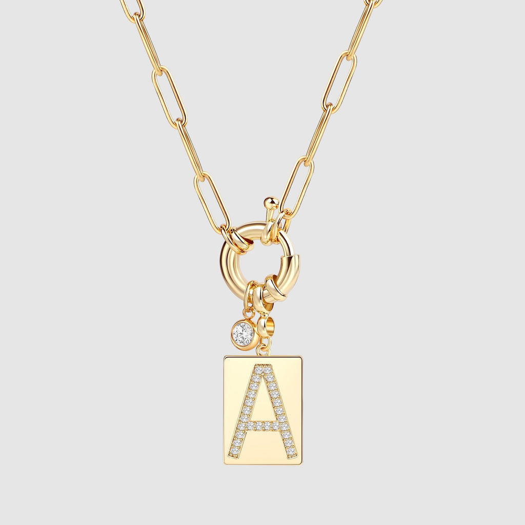 Collier pendentif initial pavé avec chaîne trombone  