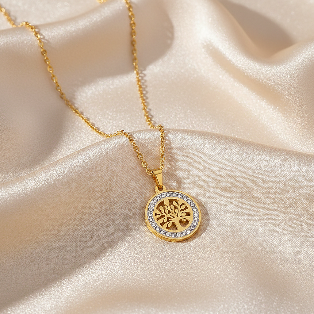 Une Gold Necklace