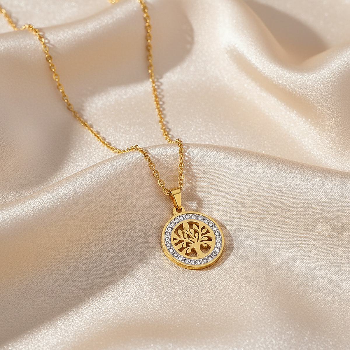 Une Gold Necklace