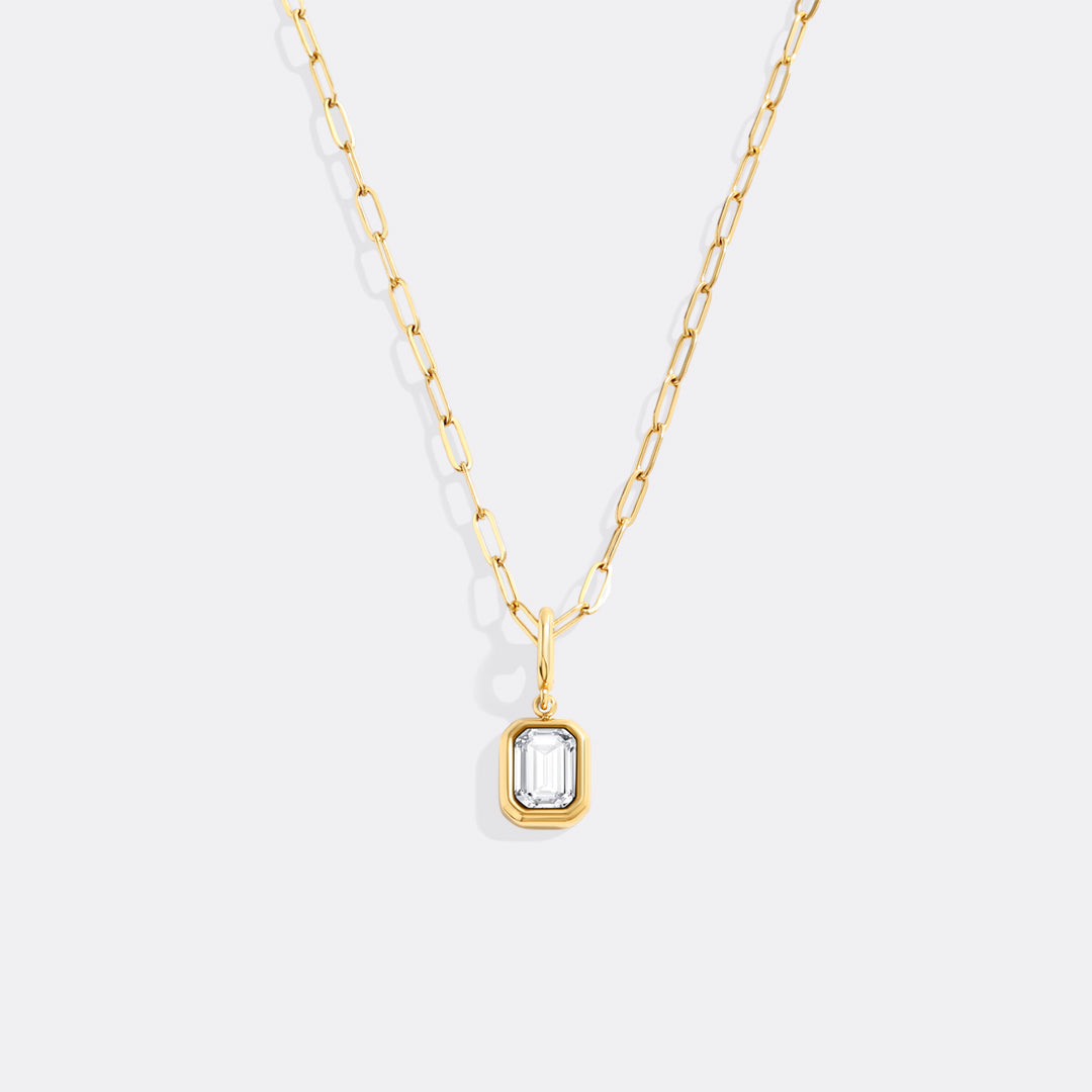 Collier breloque pierre de naissance baguette