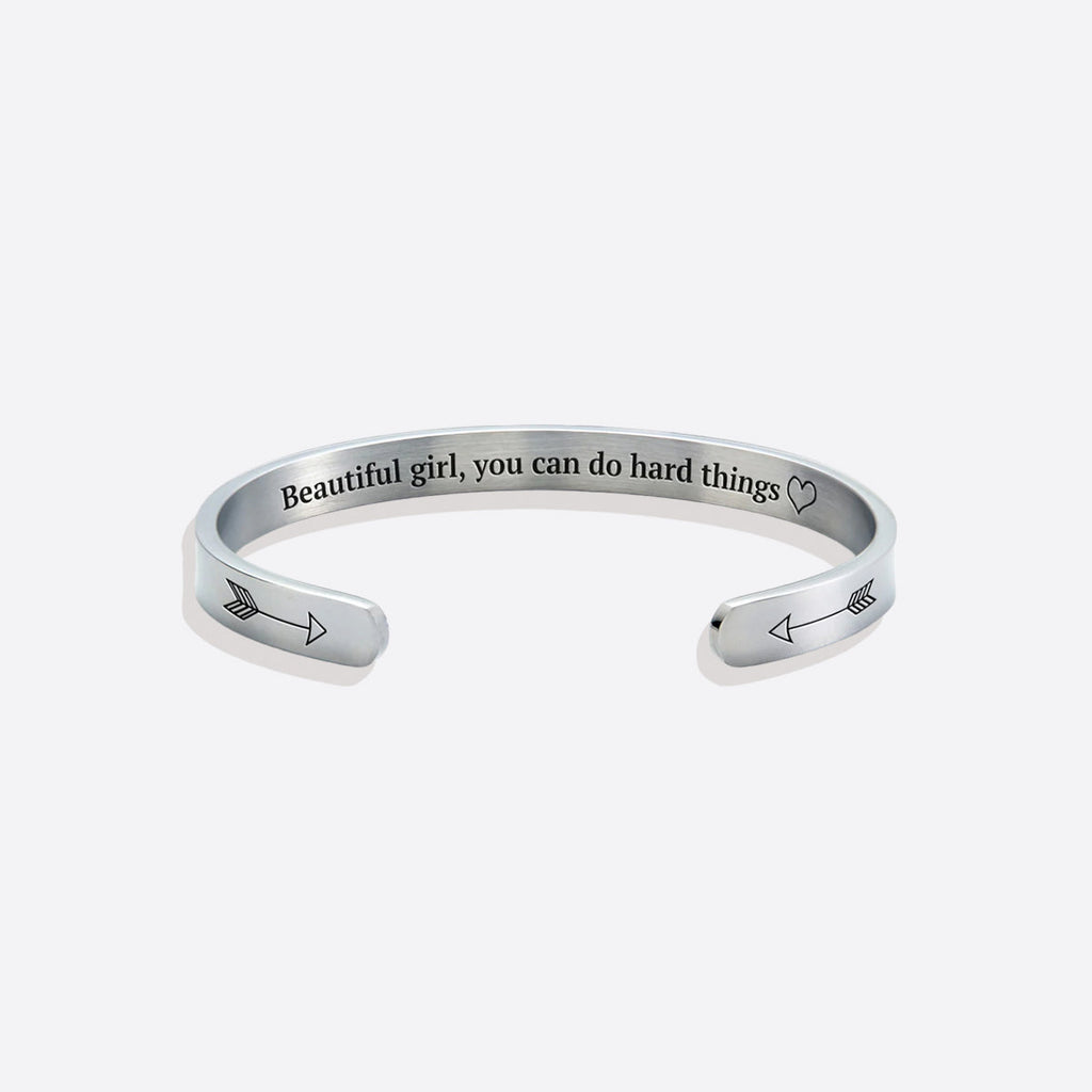 Smuk pige, du kan klare svære ting - armbånd med åbning
