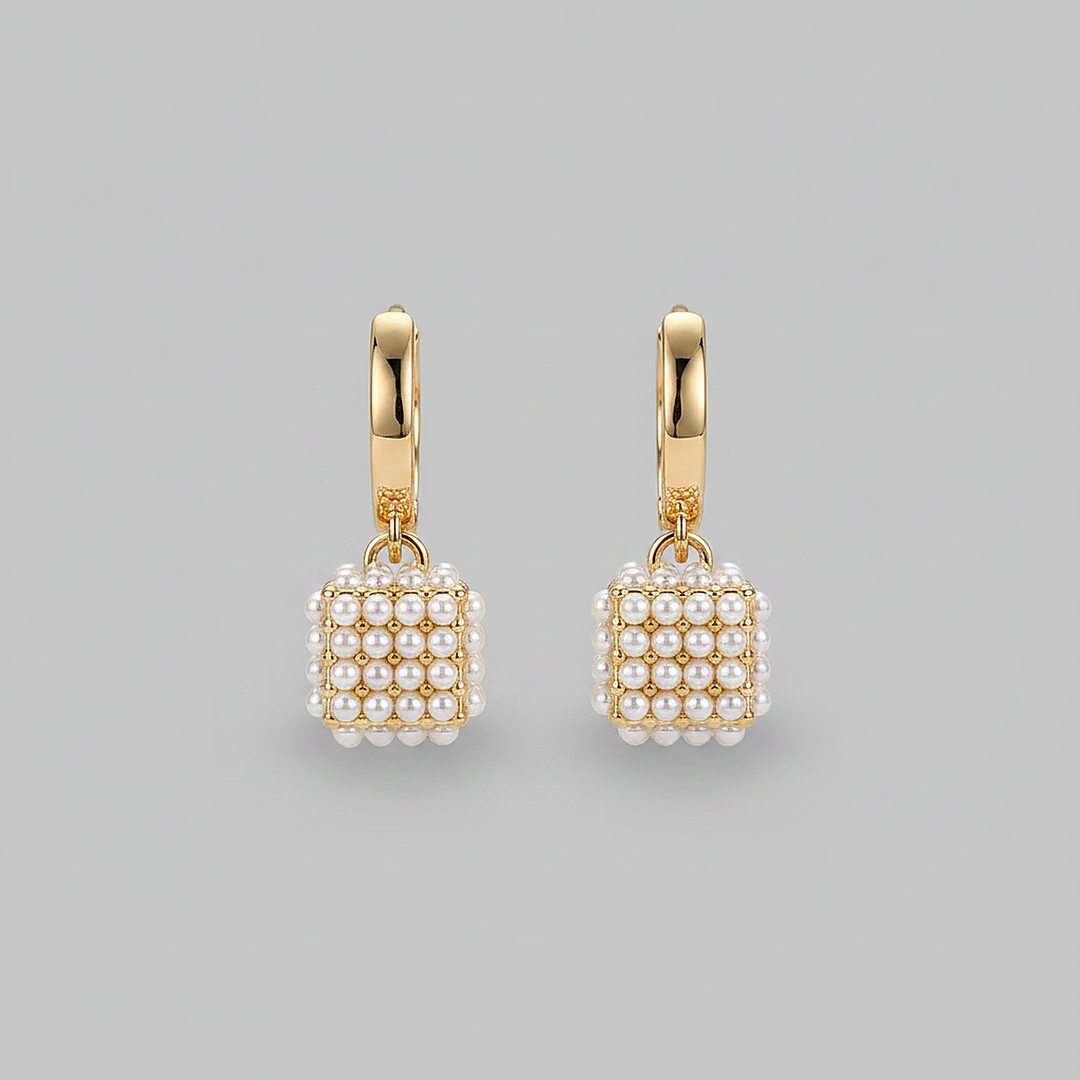 Tindra Pearl Earrings