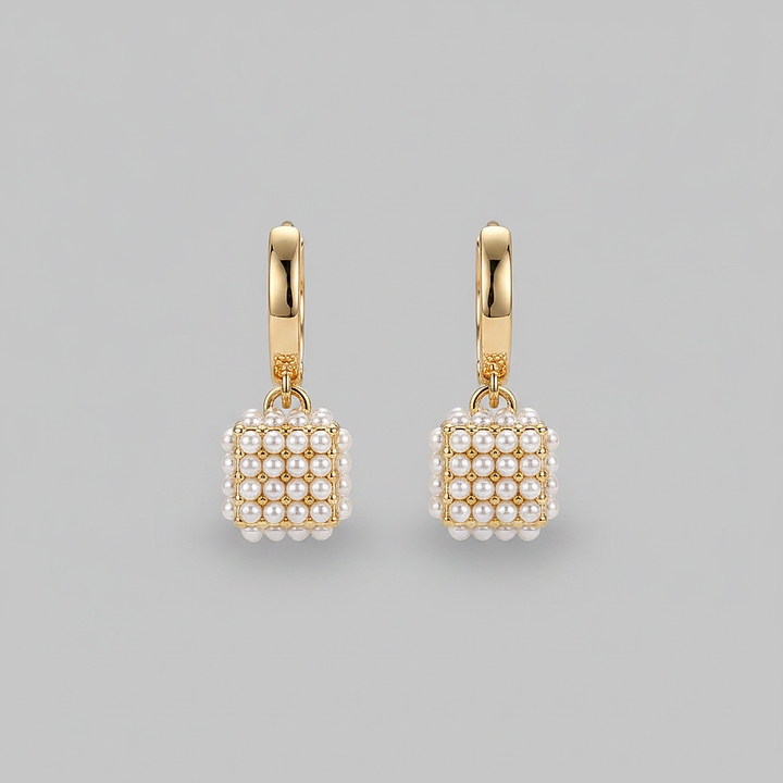 Tindra Pearl Earrings