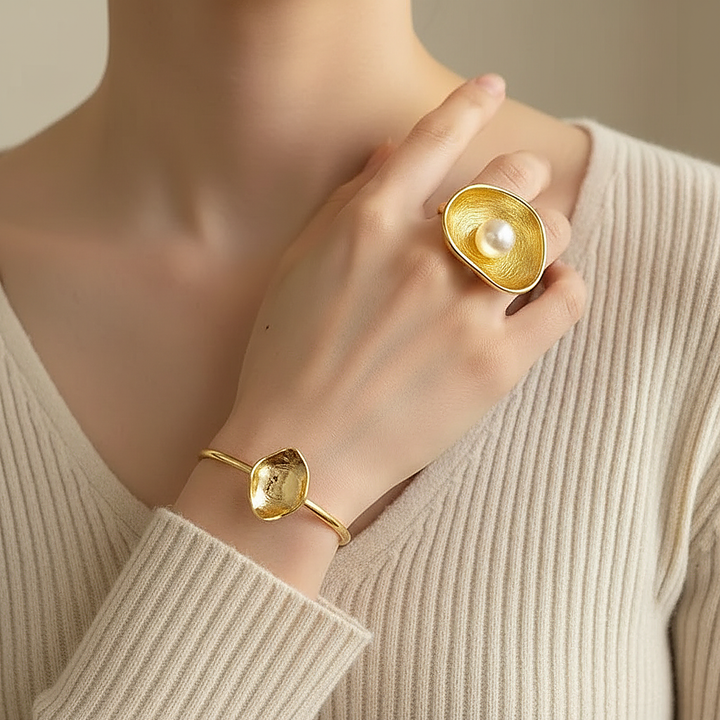 Ambre Pearl Bracelet