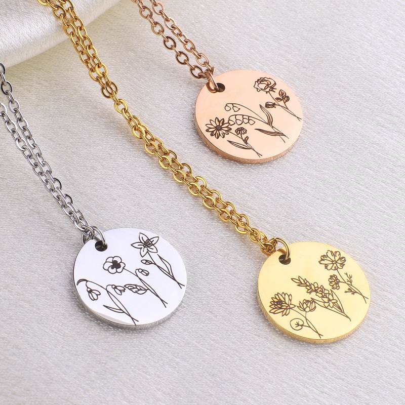 Collana con bouquet di fiori di nascita