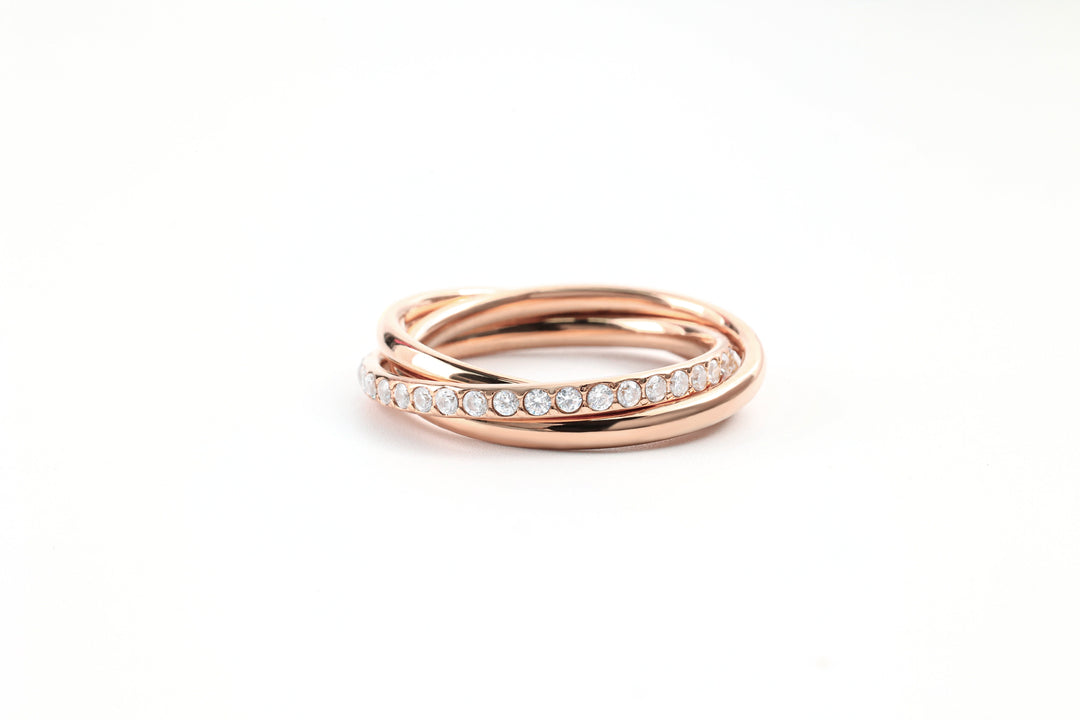 Bague anti-stress entrelacée avec cristal