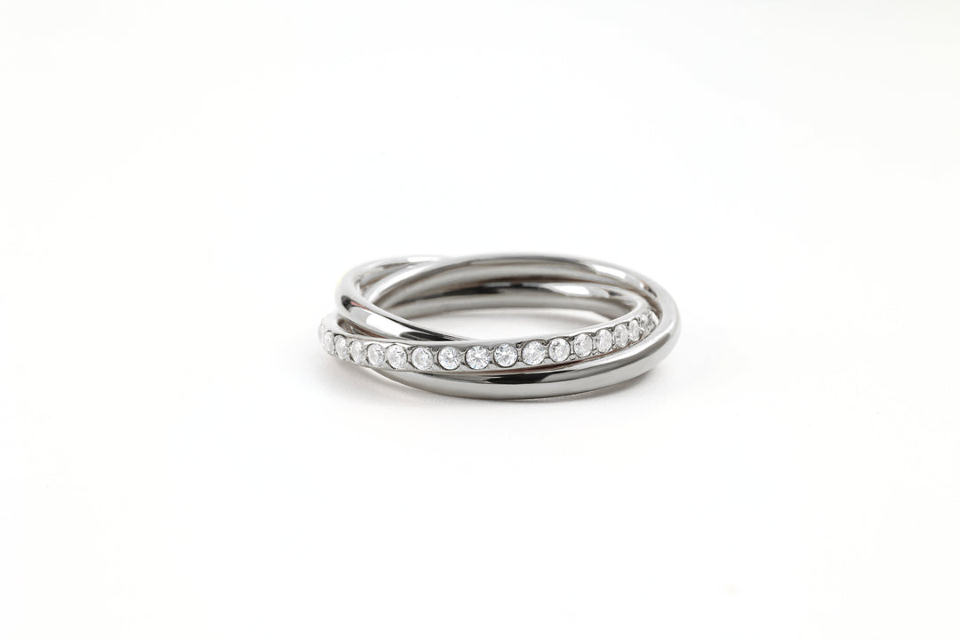 Bague anti-stress entrelacée avec cristal