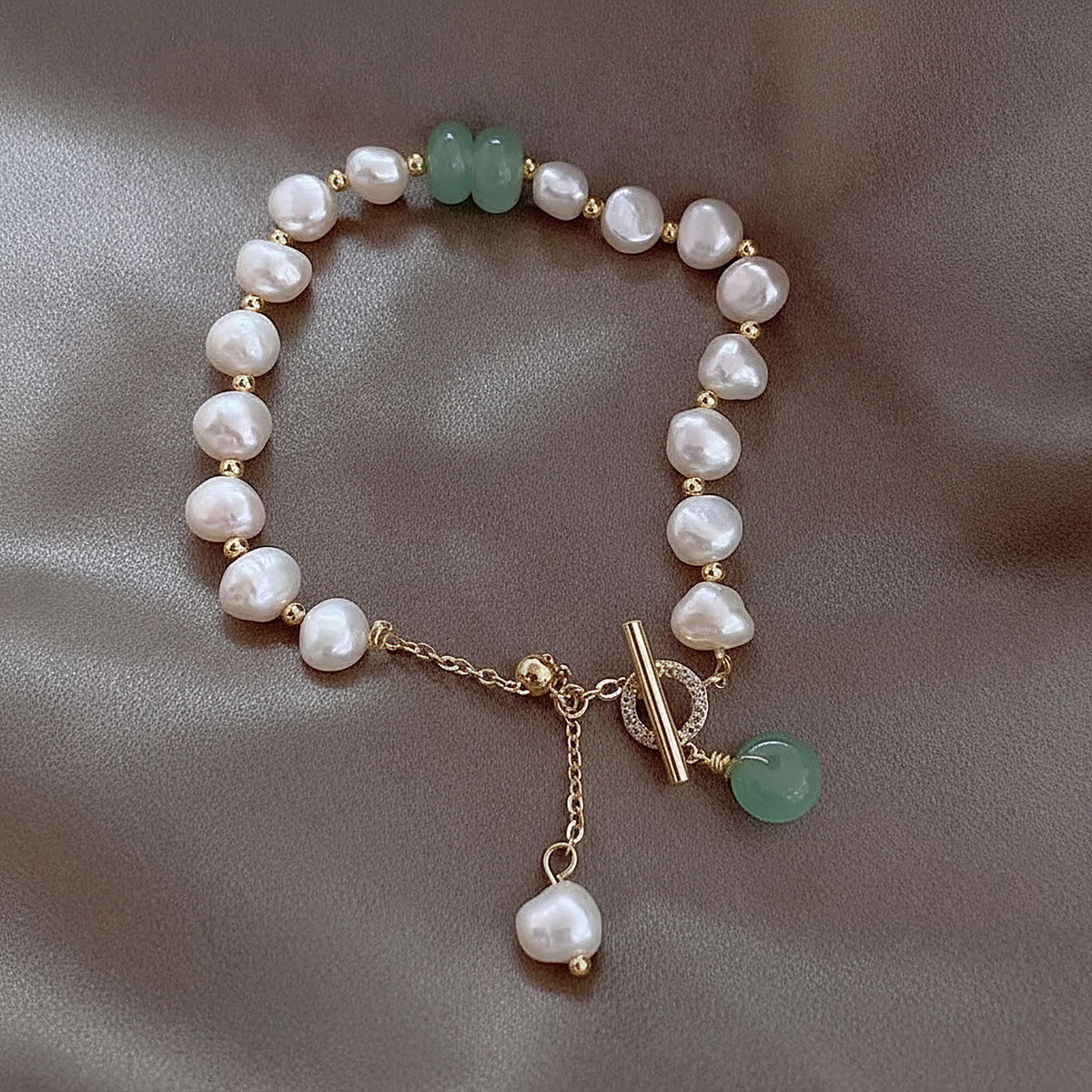 Willa Pearl Bracelet