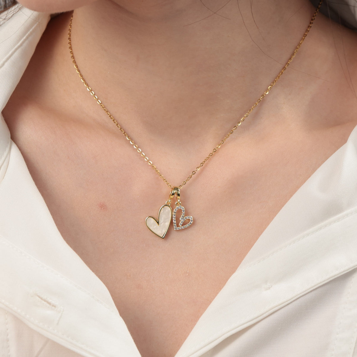 Collier Cœurs en Nacre et Pavé