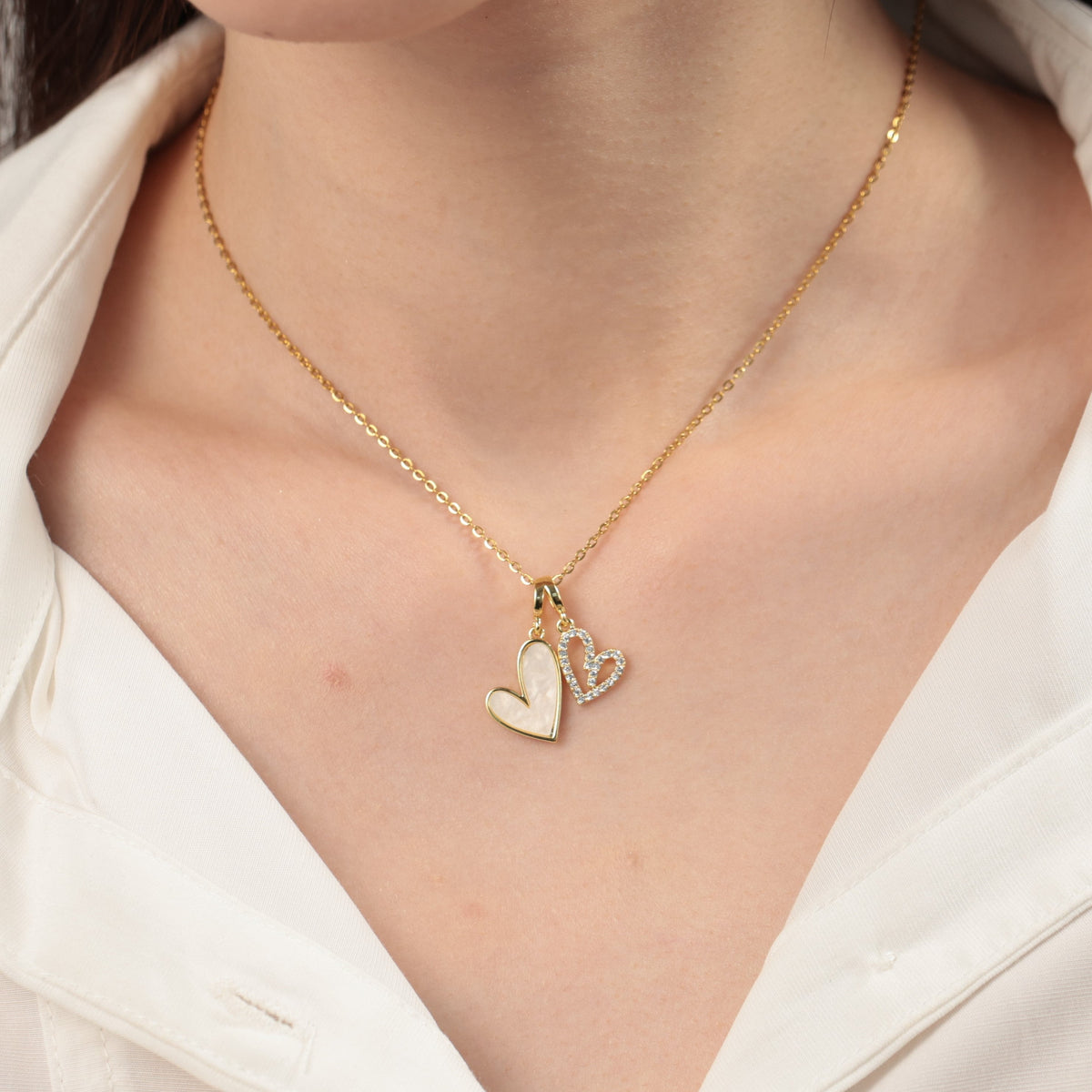 Collier Cœurs en Nacre et Pavé