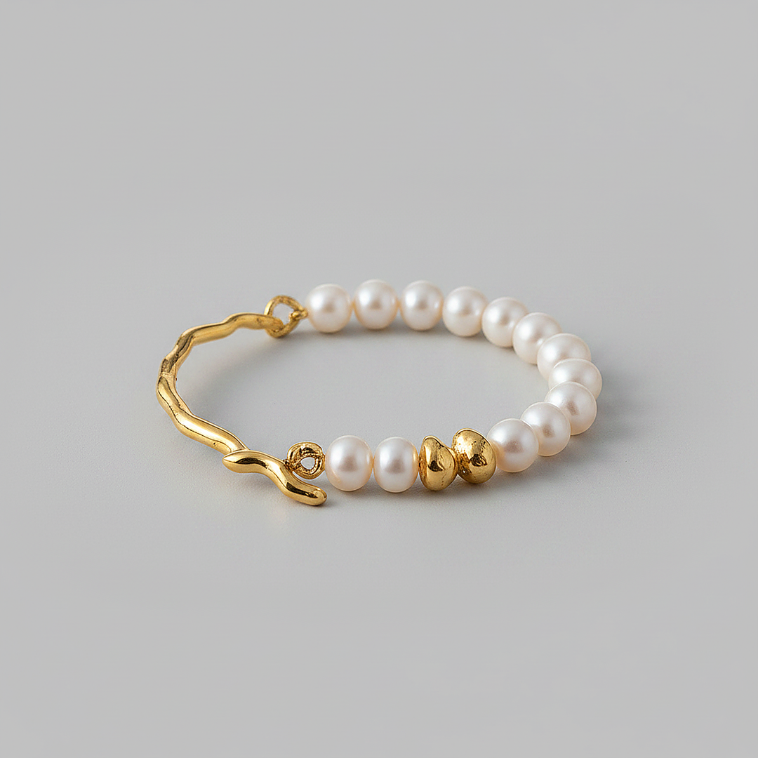 Colette Pearl Bracelet