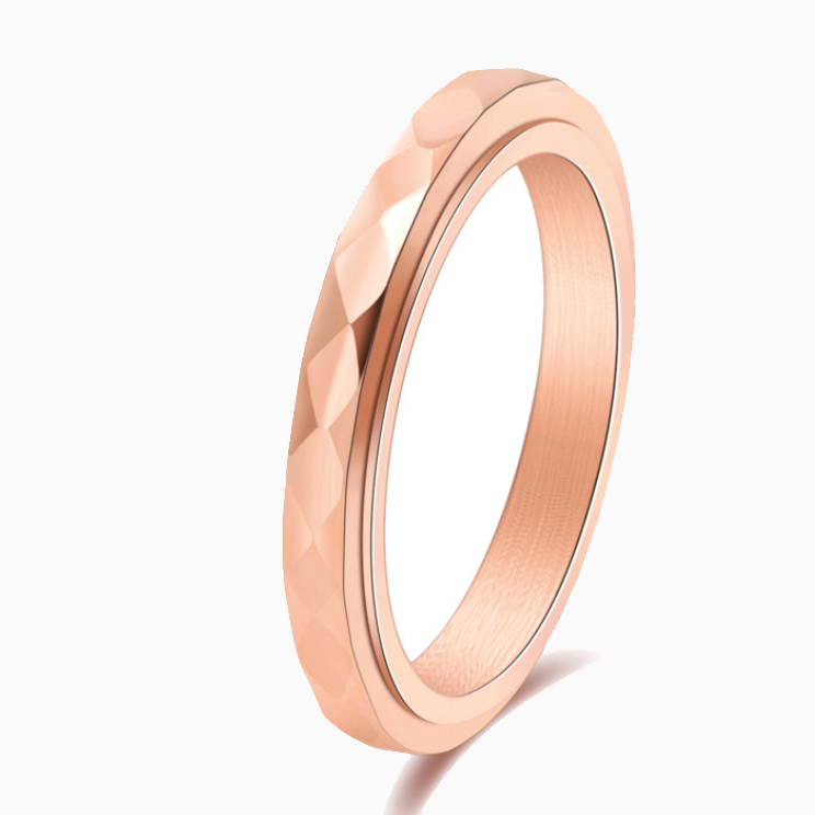 Zierlicher gehämmerter Band-Dreh-Fidget-Ring
