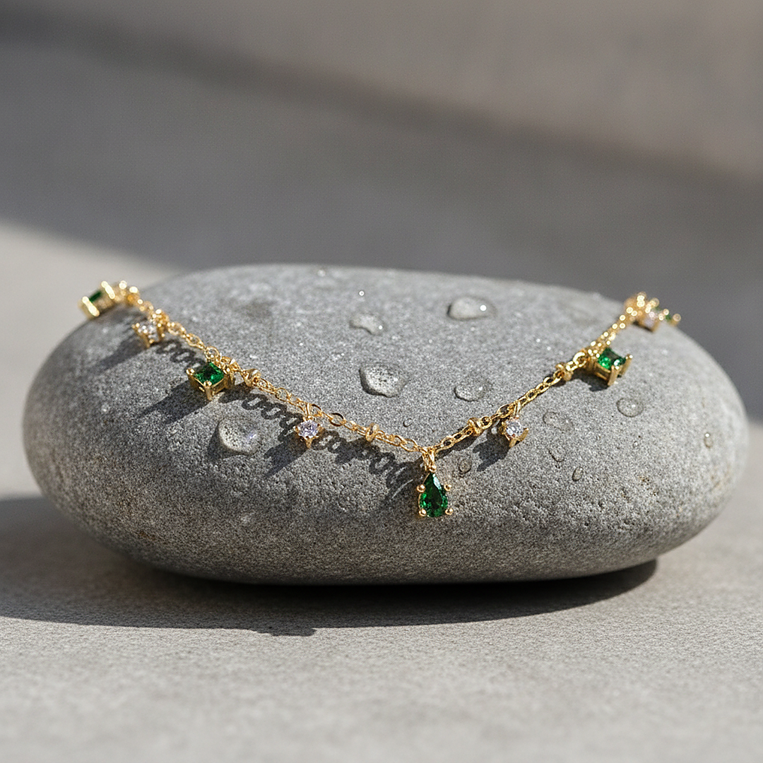 Lune Gold Necklace