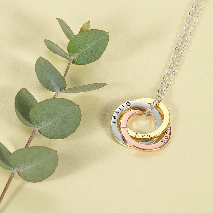 Kira Classic Necklace