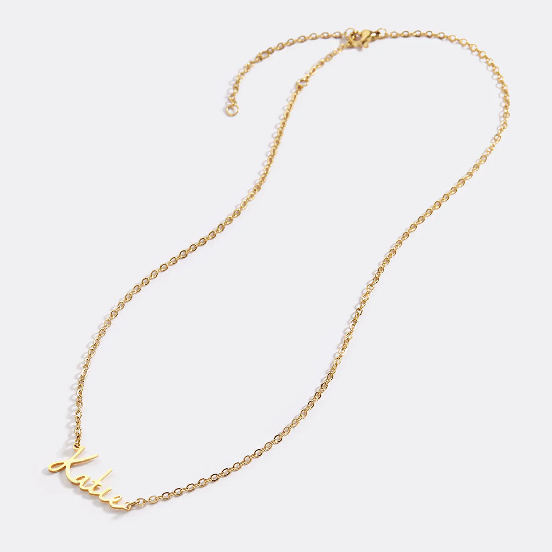 Ketting met feeënnaam – aansluitende pasvorm