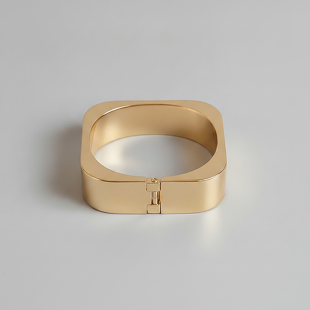 Fleur Gold Bracelet
