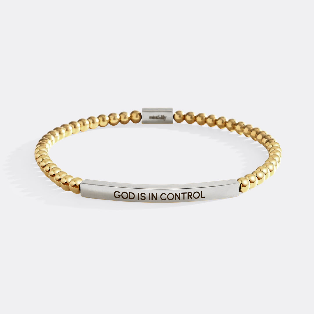 Bracelet Inspire Perlé Dieu Est Aux Commandes