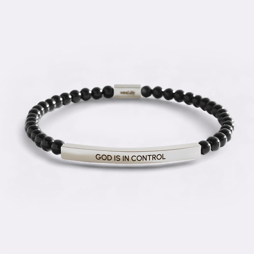Bracelet Inspire Perlé Dieu Est Aux Commandes