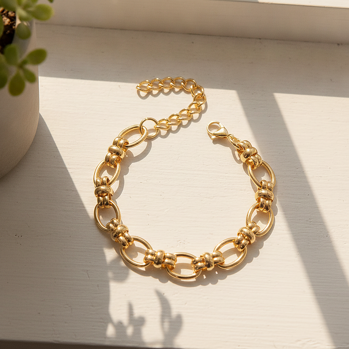 Doria Gold Bracelet
