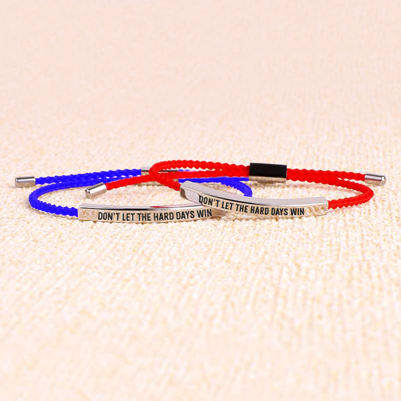 Lad Ikke De Svære Dage Vinde Inspirerende Armbånd