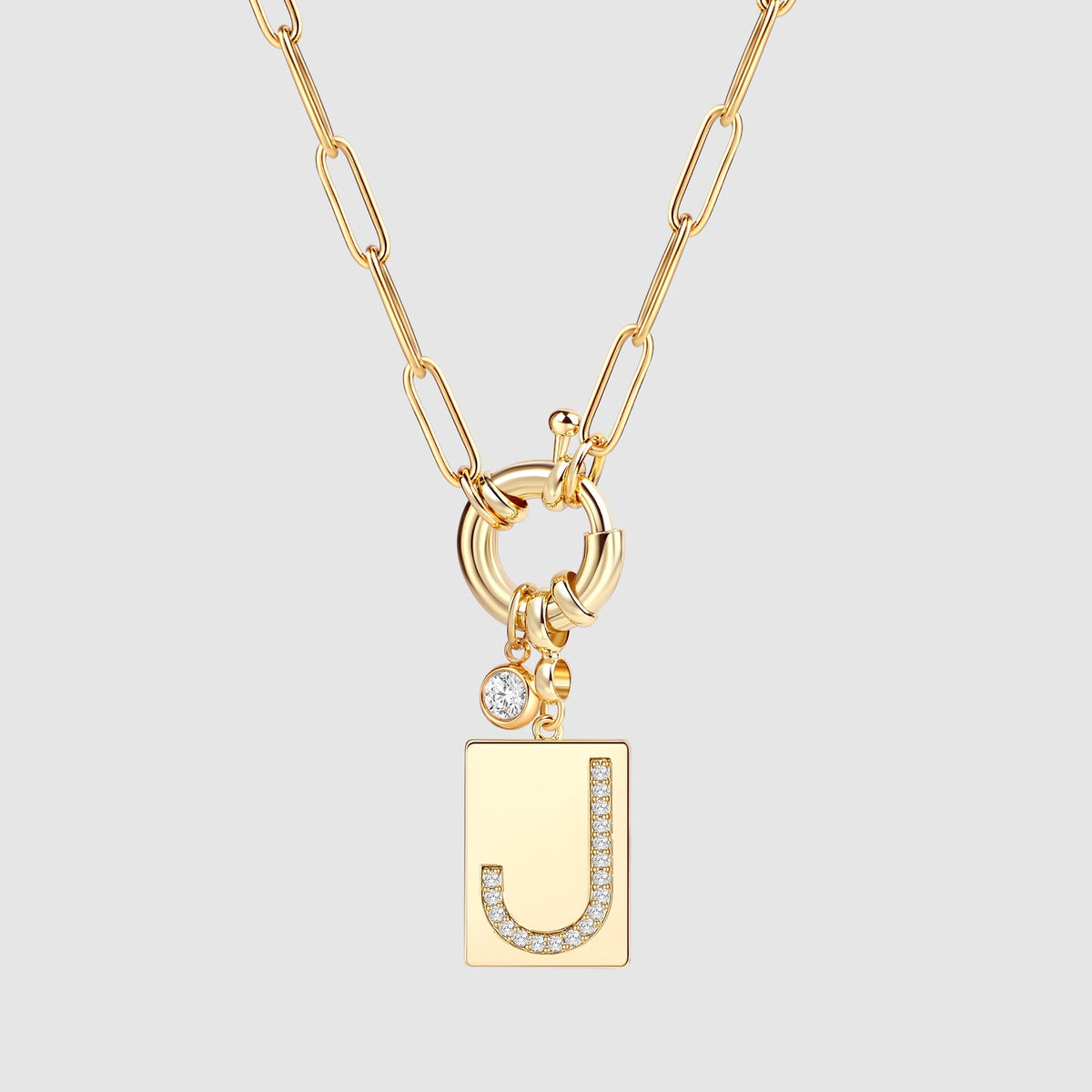 Collier pendentif initial pavé avec chaîne trombone  