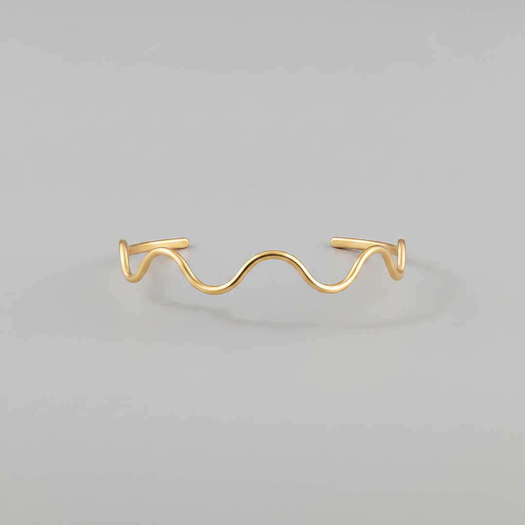 Bela Gold Bracelet