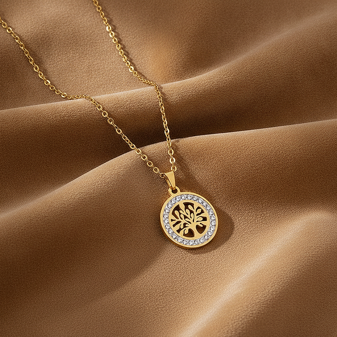 Une Gold Necklace