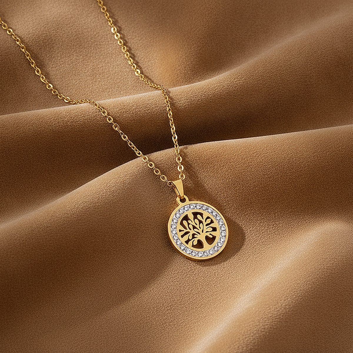 Une Gold Necklace