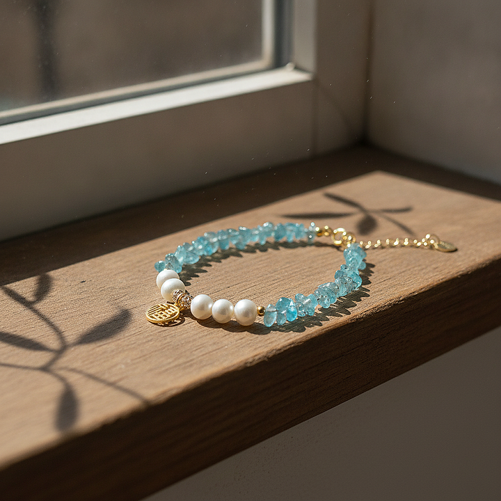 Faye Pearl Bracelet