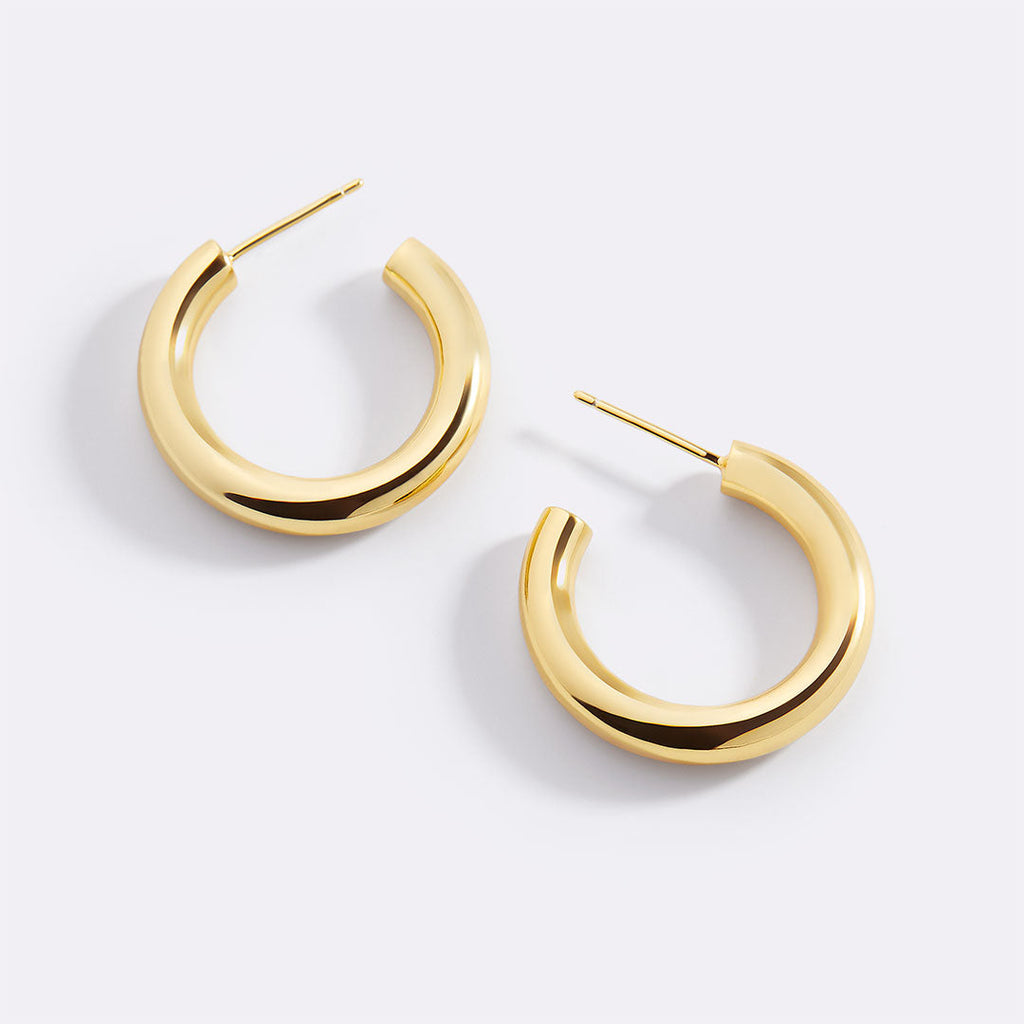 Náušnice s výraznými kruhy